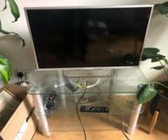 Sony BRAVIA KDL32W706B (Silver) 32 inch LED Smart TV 1080p HD Freeview HD - Lagos